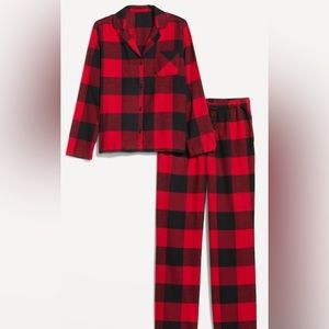 Old Navy 2-piece Red Plaid PJ set